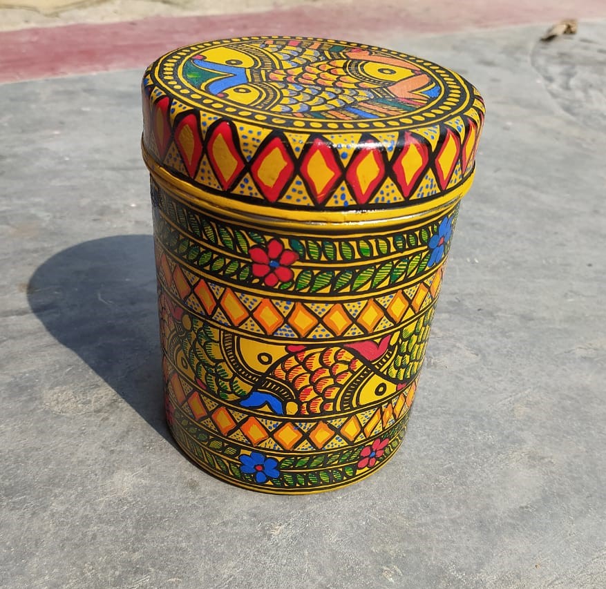 natural and artistic